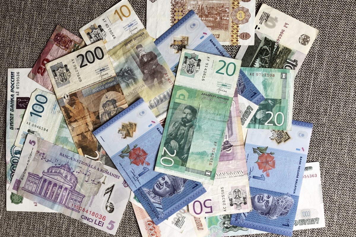 Multi-Currency Payroll Management: Navigating the Complexities of Global Compensation