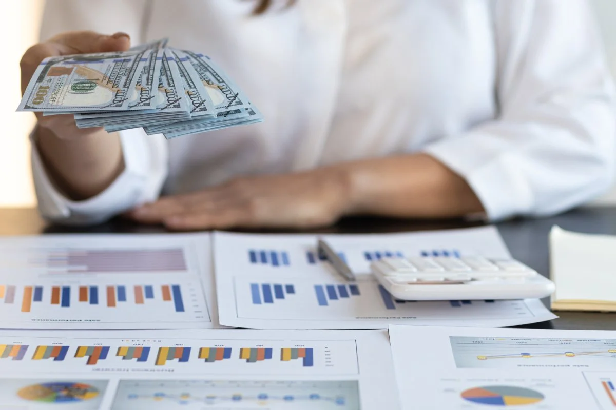 Employee Financial Wellness Through Transparent Payroll Communication