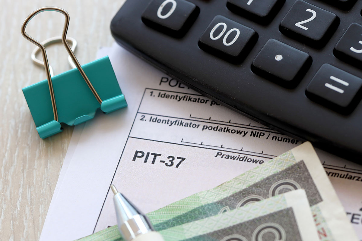 Calculate Your Savings: Traditional vs Digital Payslip Generation