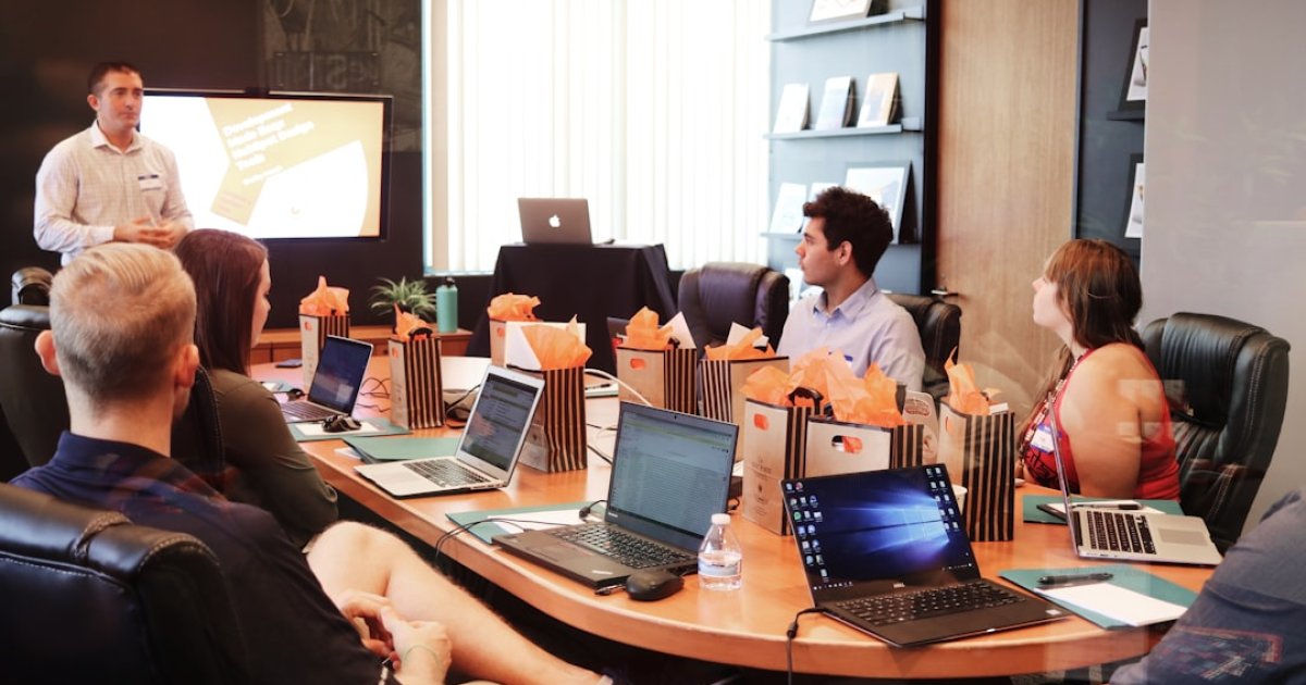 Navigating HR Compliance: Essential Guide for Employers