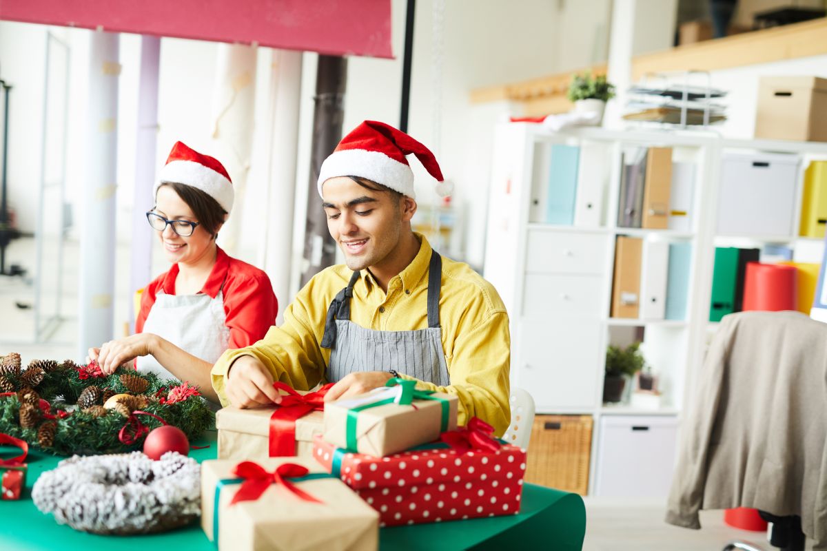 Seasonal Business Success: Managing Fluctuating Payroll Demands Effectively