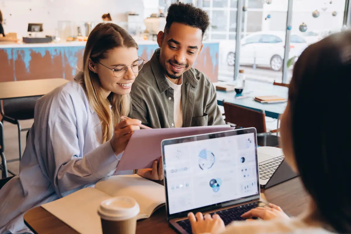 How Digital Payslip Solutions Improve Employee Satisfaction and Retention